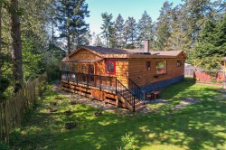 2915 Bevmaril Cres Gabriola Island, BC V0R 1X7