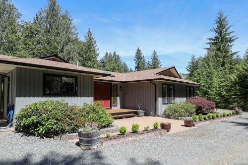 970 Mclean Rd, Coombs, BC 