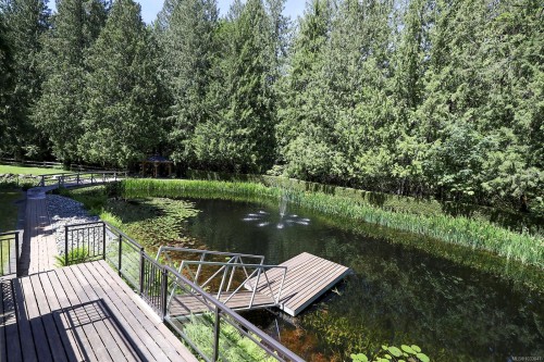 970 Mclean Rd, Coombs, BC 