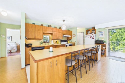 2374 Mill Rd, Nanaimo, BC 