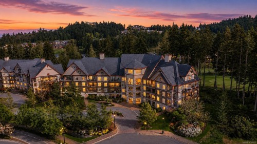 404-1395 Bear Mountain Pkwy  Langford, BC V9B 0E1