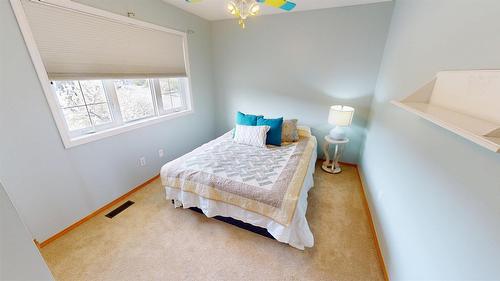 1308 20A Street, Cranbrook, BC - Indoor Photo Showing Bedroom