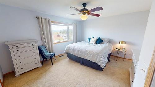 1308 20A Street, Cranbrook, BC - Indoor Photo Showing Bedroom