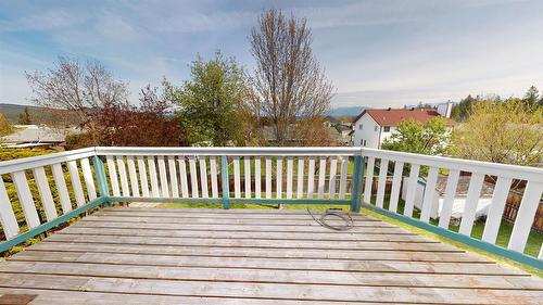 1308 20A Street, Cranbrook, BC - Outdoor With Deck Patio Veranda