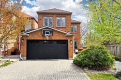 2015 Brays Lane Oakville, ON L6M 2S8