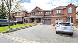 6086 Windfleet Crescent  Mississauga, ON L5V 2Z6