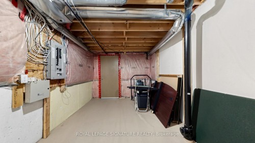 6086 Windfleet Crescent, Mississauga, ON - Indoor Photo Showing Basement
