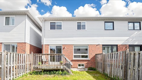 6086 Windfleet Crescent, Mississauga, ON - Outdoor With Deck Patio Veranda With Exterior