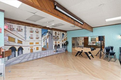 677 Selkirk Ave, Winnipeg, MB 
