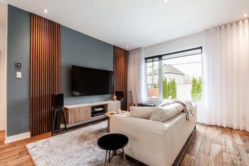 Salon - 1128 Rue Breux, Chambly, QC - Indoor Photo Showing Living Room
