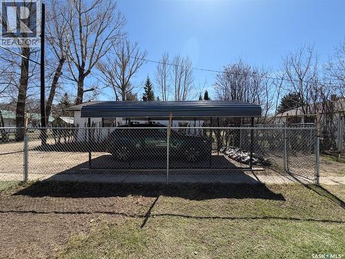 227 Riverside Boulevard, Eastend, SK - Outdoor