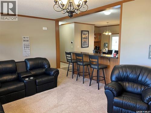 24 Hall Street, Halbrite, SK - Indoor Photo Showing Living Room