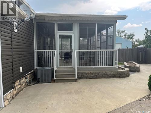 24 Hall Street, Halbrite, SK - Outdoor