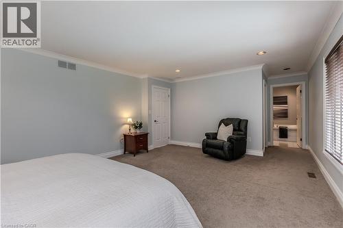 331 Lanark Street, Caledonia, ON - Indoor Photo Showing Bedroom