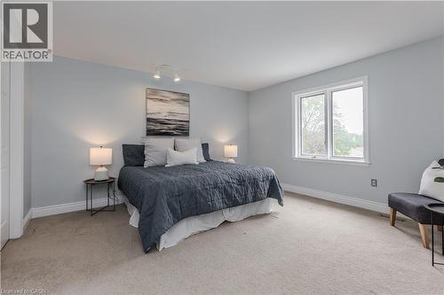 331 Lanark Street, Caledonia, ON - Indoor Photo Showing Bedroom