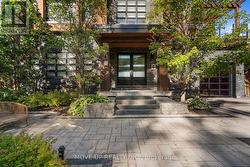 10 HIAWATHA AVENUE Wasaga Beach, ON L9Z 2L9