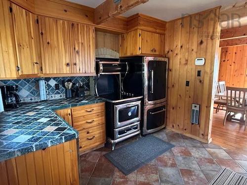 935 Big Harbour Road, Big Harbour, NS - Indoor Photo Showing Kitchen