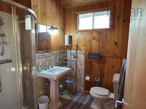 935 Big Harbour Road, Big Harbour, NS - Indoor Photo Showing Bathroom
