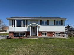 40 James Street  Yarmouth, NS B5A 4M5