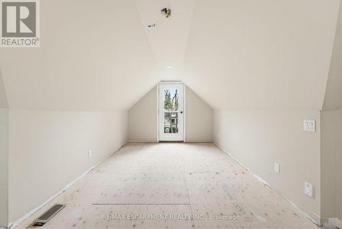 3083 Lakeshore Road, Burlington, ON - Indoor Photo Showing Other Room