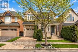 625 LAUGHREN CRESCENT Milton, ON L9T 0G6