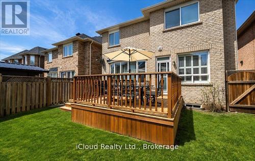 625 Laughren Crescent, Milton, ON - Outdoor