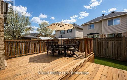 625 Laughren Crescent, Milton, ON - Outdoor With Deck Patio Veranda With Exterior
