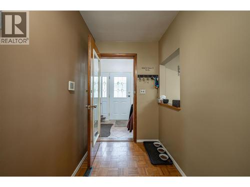 Hallway - 10003 6 Highway, Coldstream, BC 