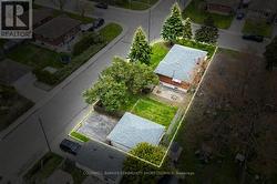 14 CALLIE ROAD  Hamilton, ON L9A 1Z4