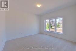 Primary Bedroom - 