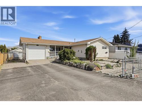 1087 LAROQUE Street  Kamloops, BC V2B 5L6