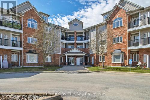 311 - 16 WESTBURY ROAD  Wasaga Beach, ON L9Z 0B8