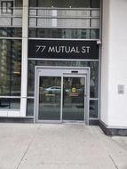 3001 - 77 MUTUAL STREET Toronto, ON M5B 2A9