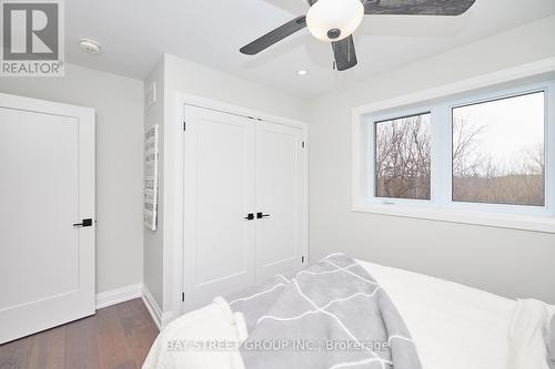 3873 Glenview Drive, Lincoln (Lincoln-Jordan/Vineland), ON - Indoor Photo Showing Bedroom