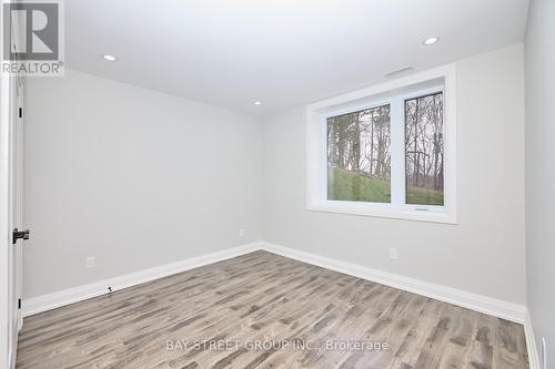 3873 Glenview Drive, Lincoln (Lincoln-Jordan/Vineland), ON - Indoor Photo Showing Other Room