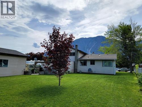 430 2Nd Avenue, Keremeos, BC - Outdoor