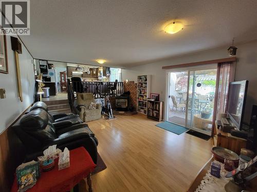 430 2Nd Avenue, Keremeos, BC - Indoor Photo Showing Other Room