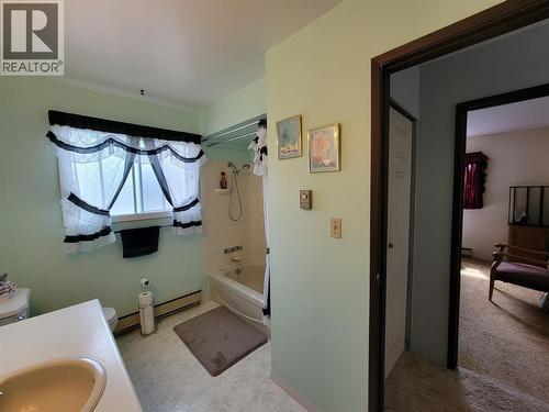 430 2Nd Avenue, Keremeos, BC - Indoor