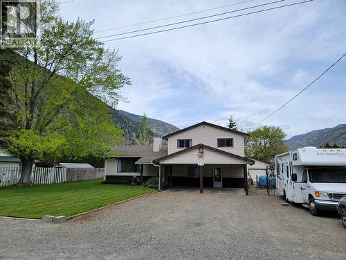 430 2Nd Avenue, Keremeos, BC - Outdoor