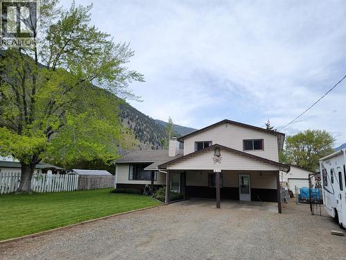 430 2Nd Avenue, Keremeos, BC - Outdoor