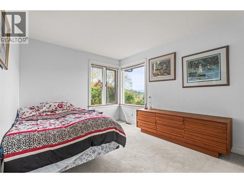 363 Northwind Drive, Vernon, BC - Indoor Photo Showing Bedroom