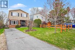 62 PRIAM WAY  Ottawa, ON K2H 8S8