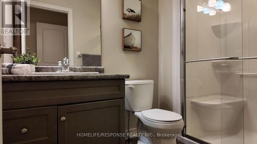 4451 Eclipse Way, Niagara Falls, ON - Indoor Photo Showing Bathroom