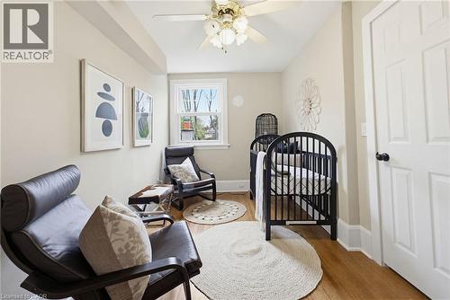 3083 Lakeshore Road, Burlington, ON - Indoor