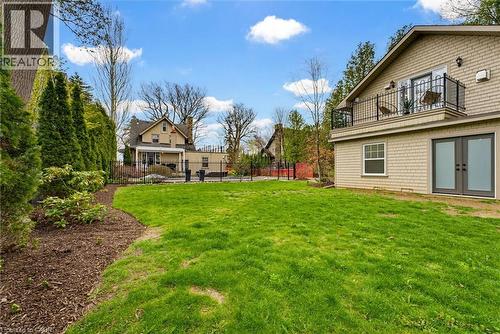 3083 Lakeshore Road, Burlington, ON - Outdoor With Deck Patio Veranda