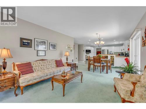 202 Range Road, Kaleden, BC - Indoor Photo Showing Living Room