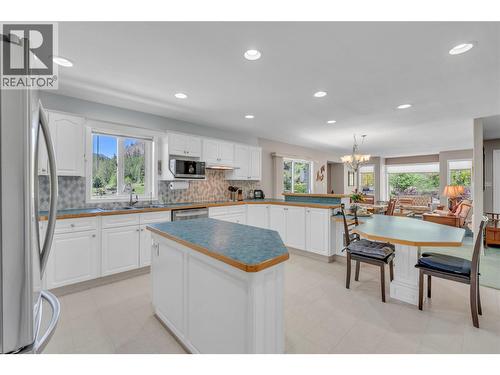 202 Range Road, Kaleden, BC - Indoor