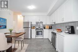 20 - 39 JOHN PERKINS BULL DRIVE Toronto, ON M3K 0C3