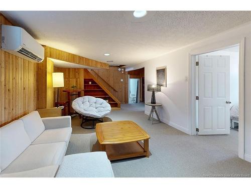 81 Mcnair Dr, Fredericton, NB 