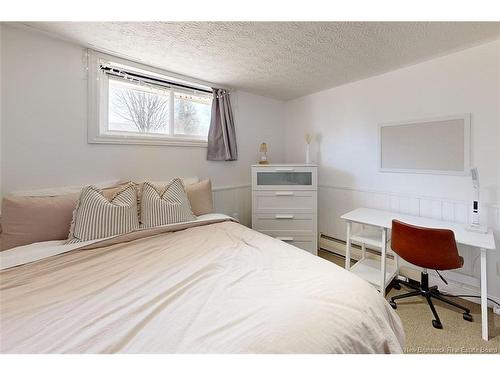 81 Mcnair Dr, Fredericton, NB 